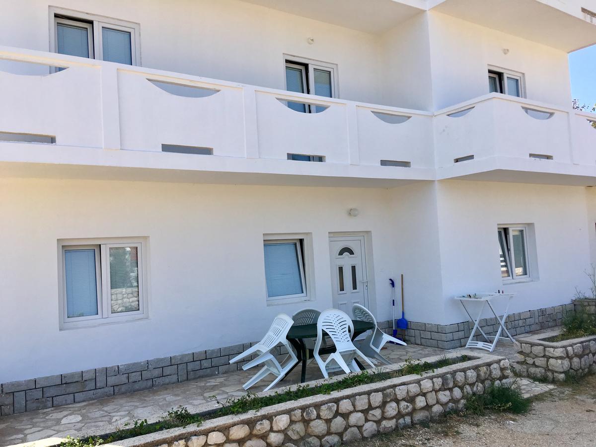 Apartments Baraba Đảo Pag Ngoại thất bức ảnh